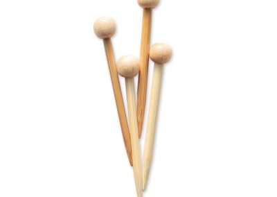 Charm SetShirotake and KoshitsuLength 4.5 cm (1.8″)2.4 mm (US1.5) and 3.0 mm (US2.5)